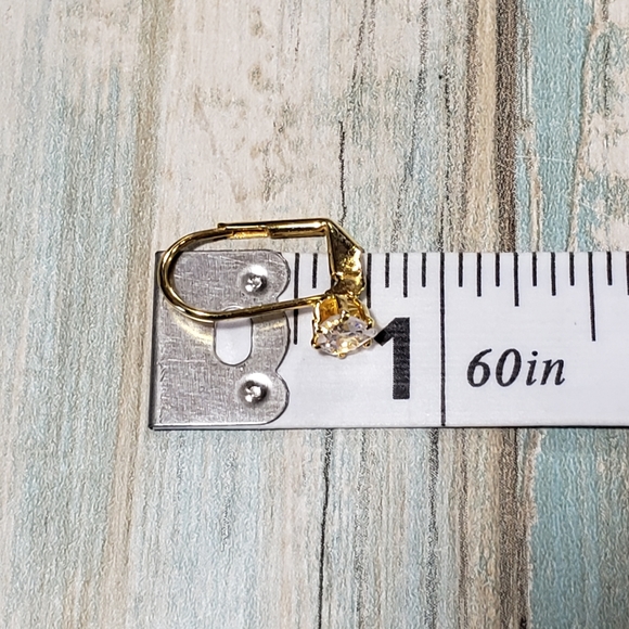 KB Necklace & Earrings Set. - Picture 8 of 10